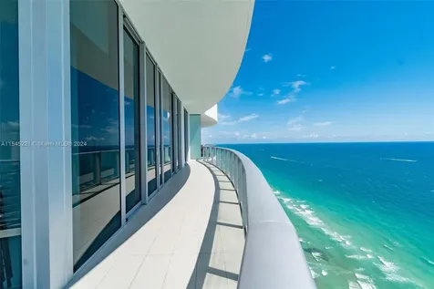 4111 S Ocean Drive Hollywood FL 33019