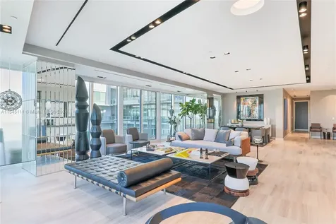 4701 N Meridian Avenue Miami Beach FL 33140