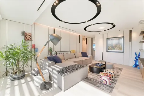 4701 N Meridian Avenue Miami Beach FL 33140