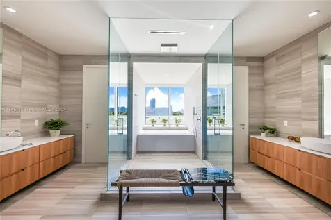 4701 N Meridian Avenue Miami Beach FL 33140