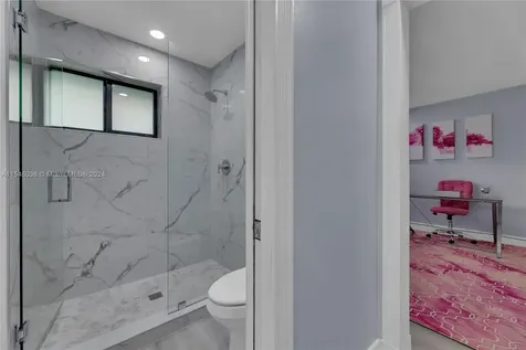 261 El Dorado Parkway Plantation FL 33317