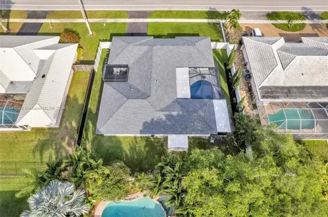 261 El Dorado Parkway Plantation FL 33317