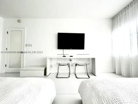 Miami Beach FL 33139