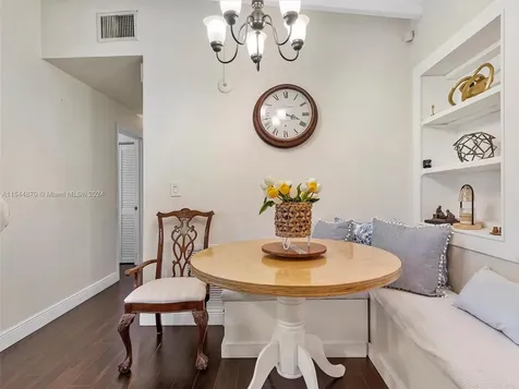 5558 SW 89th Place Miami FL 33165
