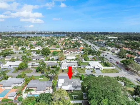 5558 SW 89th Place Miami FL 33165