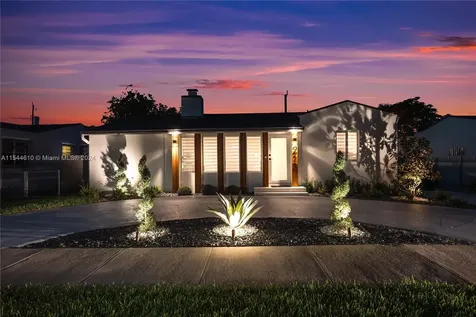 2121 SW 15th Street Miami FL 33145