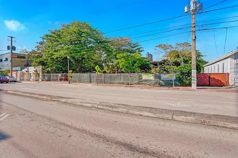 3659 Grand Avenue Miami FL 33133