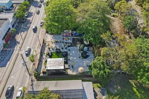 3659 Grand Avenue Miami FL 33133