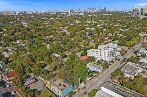 3659 Grand Avenue Miami FL 33133