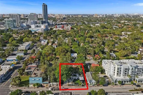 3659 Grand Avenue Miami FL 33133