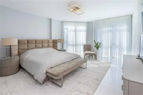 17301 Biscayne Boulevard North Miami Beach FL 33160