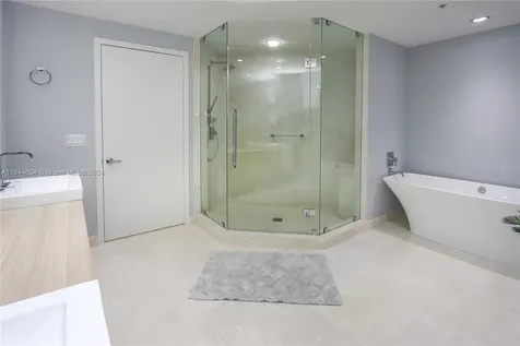 17301 Biscayne Boulevard North Miami Beach FL 33160
