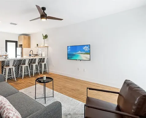 740 SW 9th Street Miami FL 33130