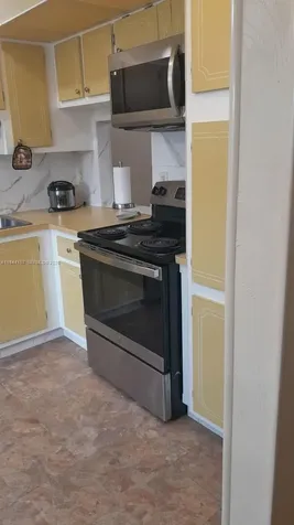 5775 W Fernley Drive W West Palm Beach FL 33415