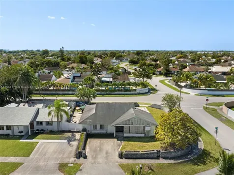 12250 SW 203rd Terrace Miami FL 33177