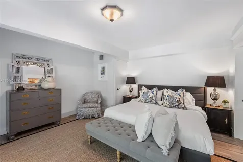 7333 Vistalmar Street Coral Gables FL 33143