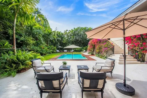 7333 Vistalmar Street Coral Gables FL 33143