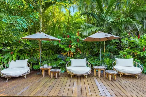 7333 Vistalmar Street Coral Gables FL 33143