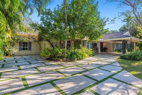 7333 Vistalmar Street Coral Gables FL 33143