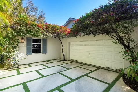 7333 Vistalmar Street Coral Gables FL 33143