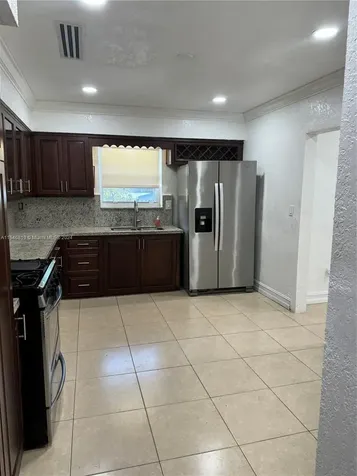 206 Ponce De Leon Boulevard Coral Gables FL 33134