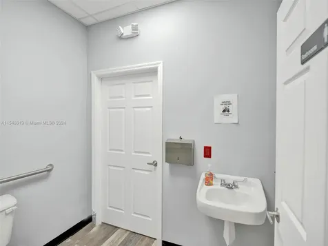 8080 Pasadena Boulevard Pembroke Pines FL 33024