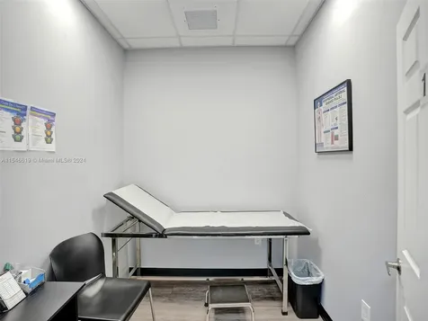 8080 Pasadena Boulevard Pembroke Pines FL 33024