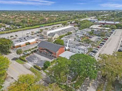 8080 Pasadena Boulevard Pembroke Pines FL 33024