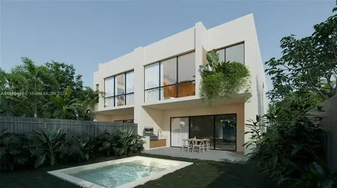 1012 SW 13th Avenue Miami FL 33135