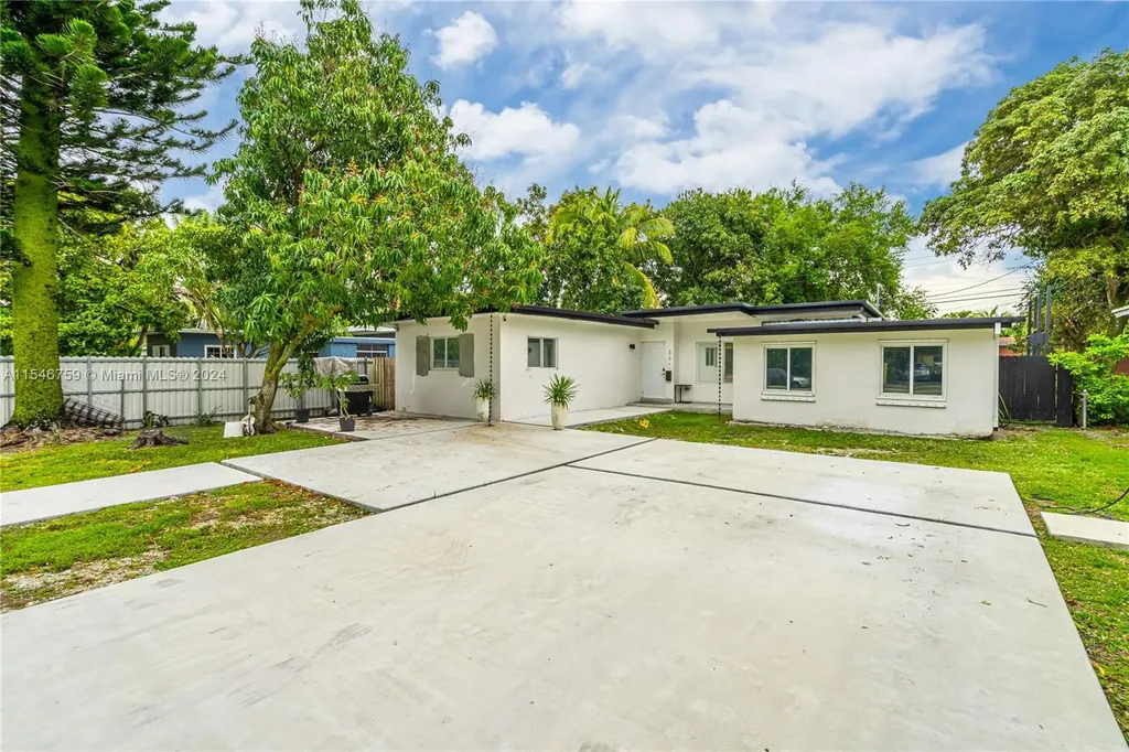 270 NW 104th Street Miami FL 33150