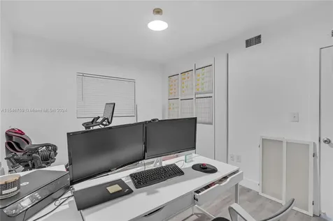 270 NW 104th Street Miami FL 33150