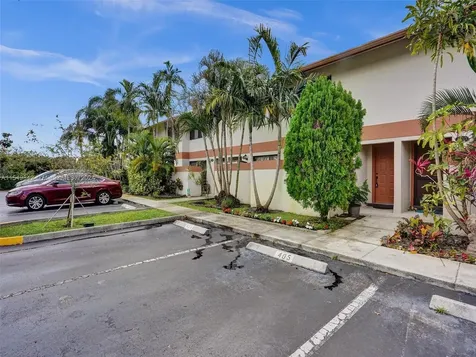 4408 SW 70th Terrace Davie FL 33314