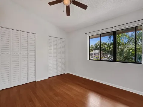 4408 SW 70th Terrace Davie FL 33314