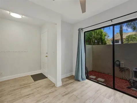 4408 SW 70th Terrace Davie FL 33314