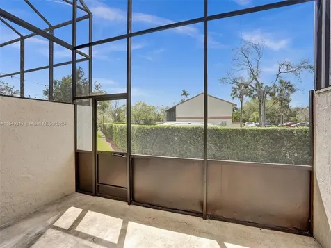 4408 SW 70th Terrace Davie FL 33314