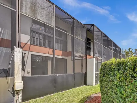 4408 SW 70th Terrace Davie FL 33314