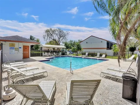 4408 SW 70th Terrace Davie FL 33314