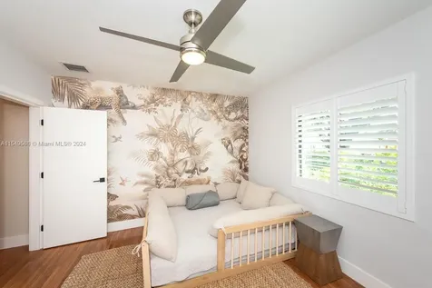 520 SW 27th Road Miami FL 33129
