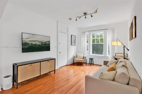 642 Michigan Avenue Miami Beach FL 33139