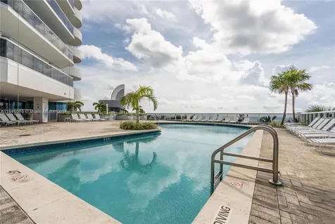 6301 Collins Avenue Miami Beach FL 33141