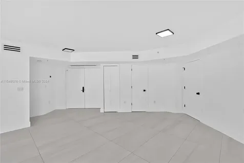 6301 Collins Avenue Miami Beach FL 33141