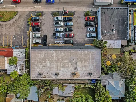 723 NE 79 Miami FL 33138