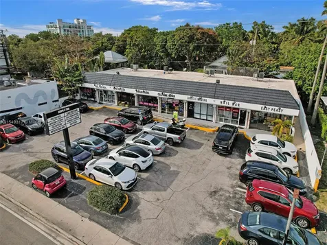 723 NE 79 Miami FL 33138