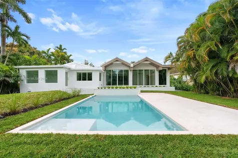 8633 NE Miami Court El Portal FL 33138