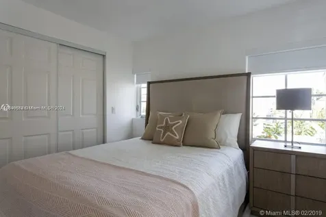 1450 Meridian Avenue Miami Beach FL 33139
