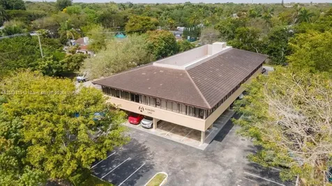 7901 SW 67th Avenue South Miami FL 33143