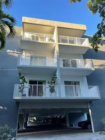 645 NE 121st Street North Miami FL 33161