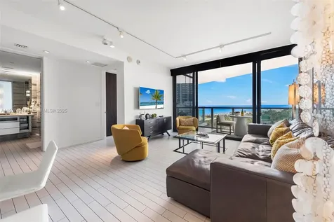 2201 Collins Avenue Miami Beach FL 33139