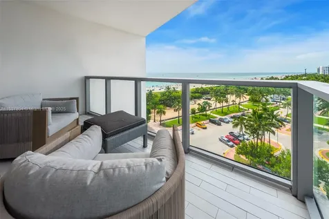 2201 Collins Avenue Miami Beach FL 33139