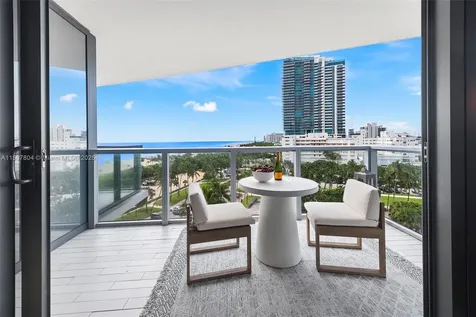 2201 Collins Avenue Miami Beach FL 33139
